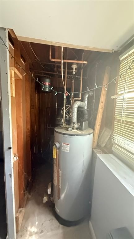 297 Elm St Somerset — Photo 21 of 32