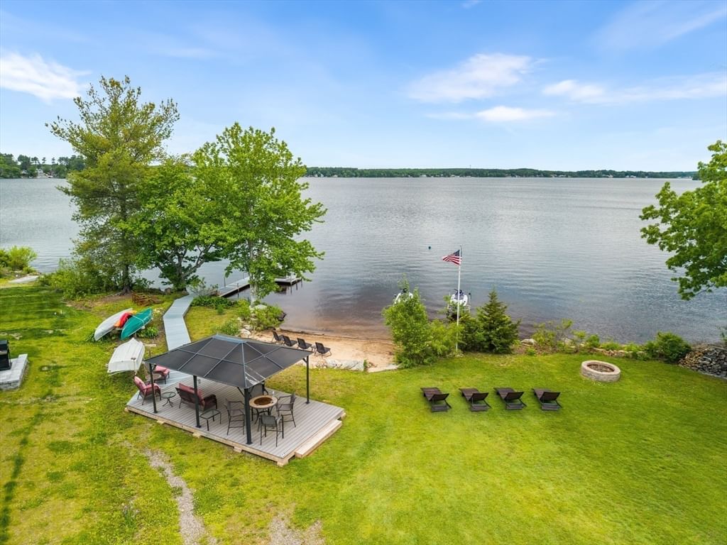 235 Middleboro Rd Freetown — Photo 4 of 42