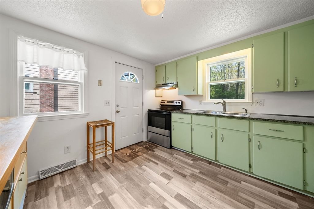64 Winthrop Rd Winter Rental Plymouth — Photo 20 of 41