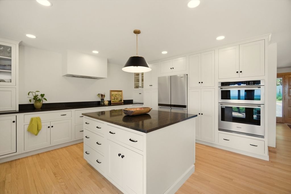 48 Birch Bluff Rd, Montgomery, MA 01085 photo 2