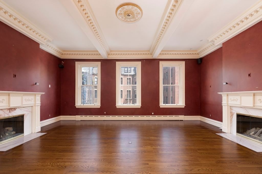 129 Commonwealth Avenue Boston — Photo 15 of 39