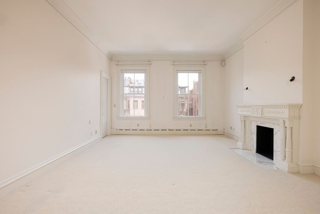 129 Commonwealth Avenue Boston — Photo 17 of 39