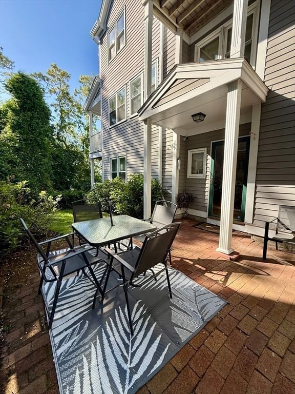 1810 Highland Ave #4A Fall River — Photo 26 of 31