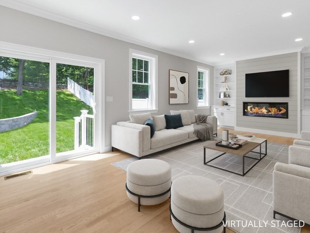 113 Warwick Avenue Waltham — Photo 12 of 42