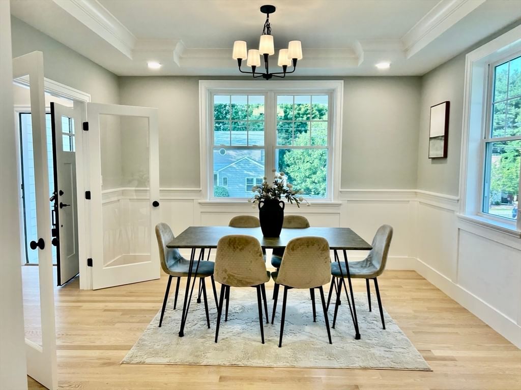 113 Warwick Avenue Waltham — Photo 19 of 42