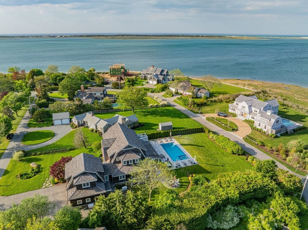 22 Kent Road Barnstable — Photo 7 of 42