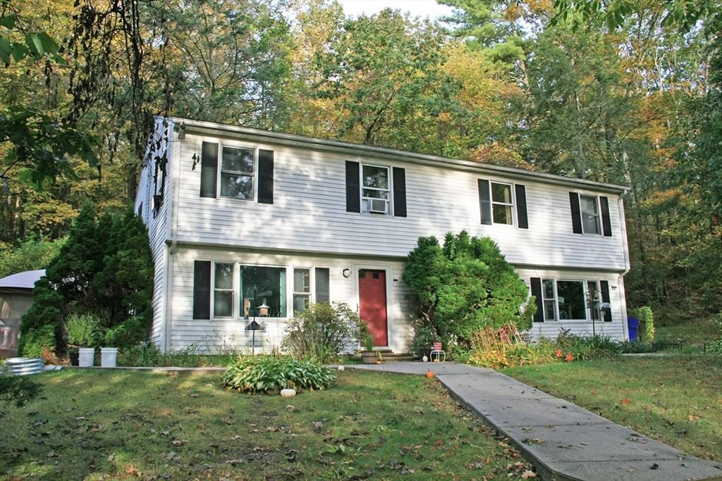 Photo of 151 Pantry Road, Hatfield, MA