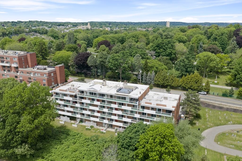 231 Coolidge Ave #409, Watertown, MA Photo #31