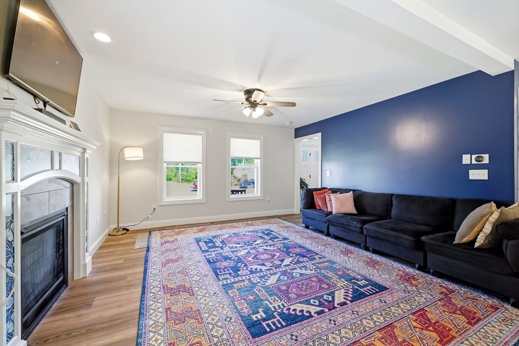 18 Woodland Ln Belchertown — Photo 12 of 28