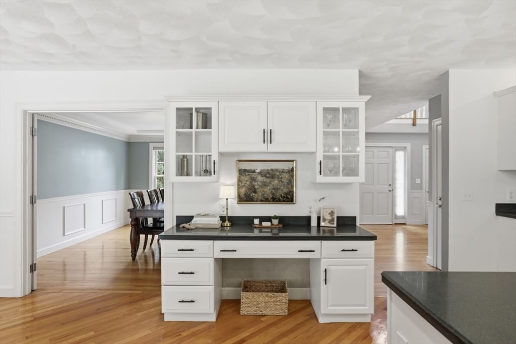 4 Farnham Circle Andover — Photo 10 of 42
