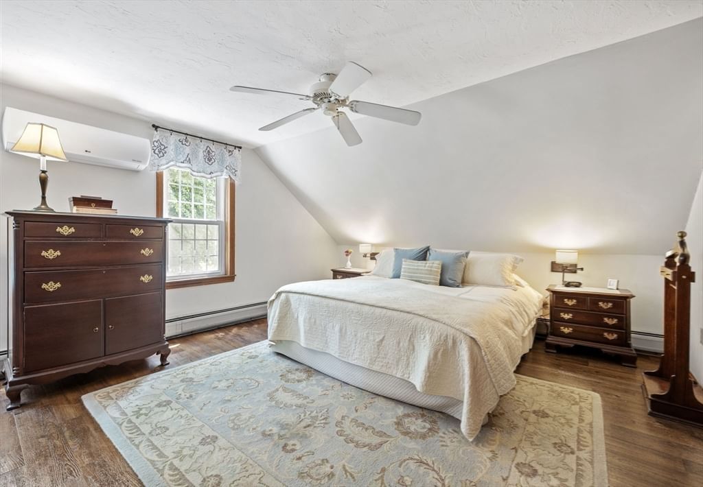 751 Washington St, Whitman, MA 02382 photo 4