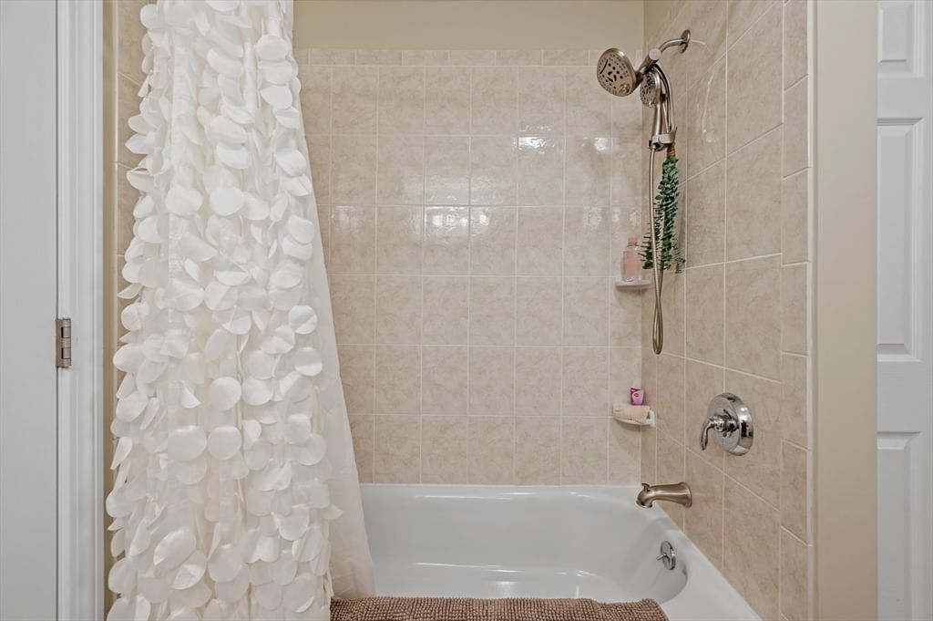 48 Phillips Rd #12 Holden — Photo 10 of 28