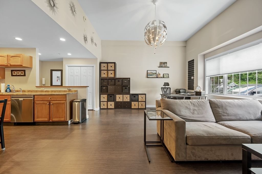 48 Phillips Rd #12 Holden — Photo 4 of 28