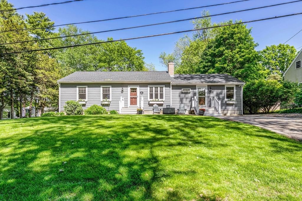 20 Hoyts Ln Newburyport — Photo 29 of 40
