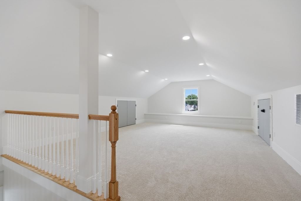 17 Whiting Way, Needham, MA Photo #32