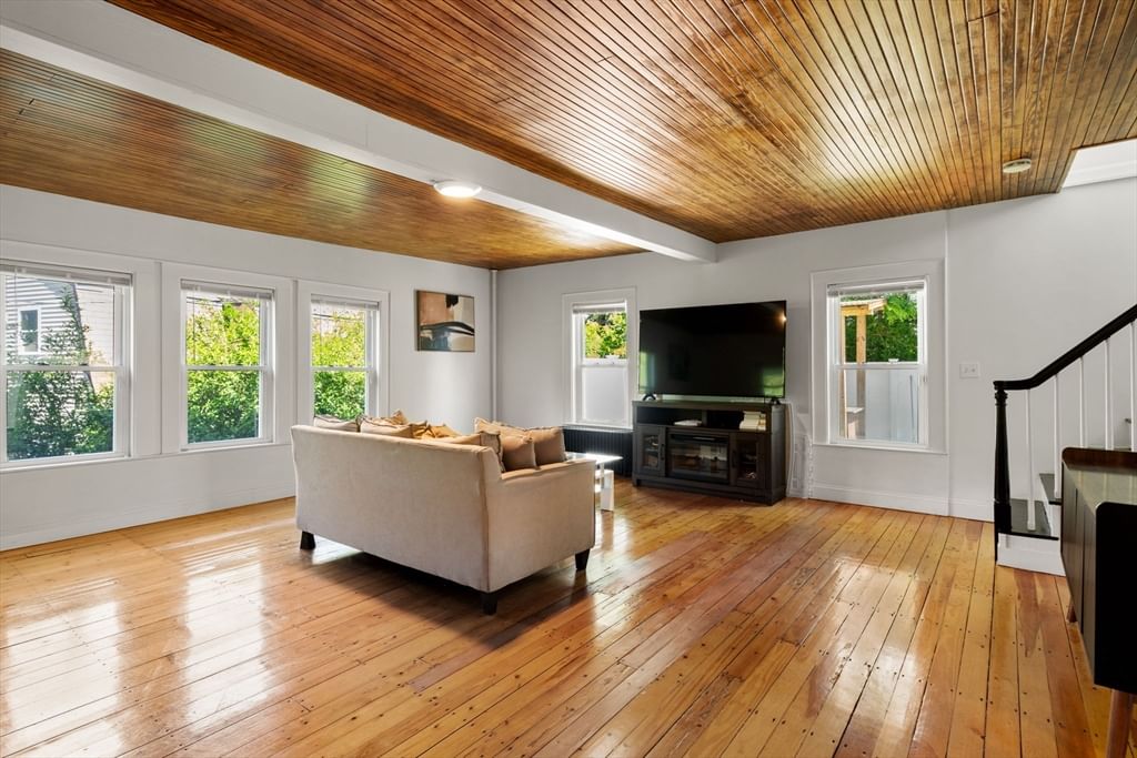 13 Highland Rd Middleton — Photo 3 of 28