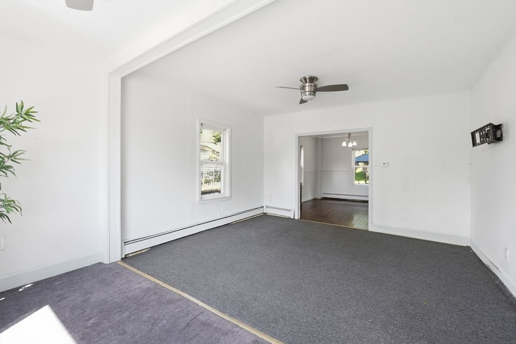 68 Brooks St Worcester — Photo 11 of 23