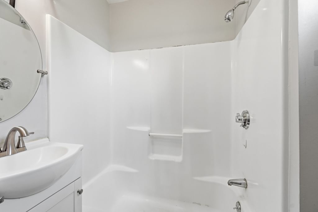 68 Brooks St Worcester — Photo 19 of 23