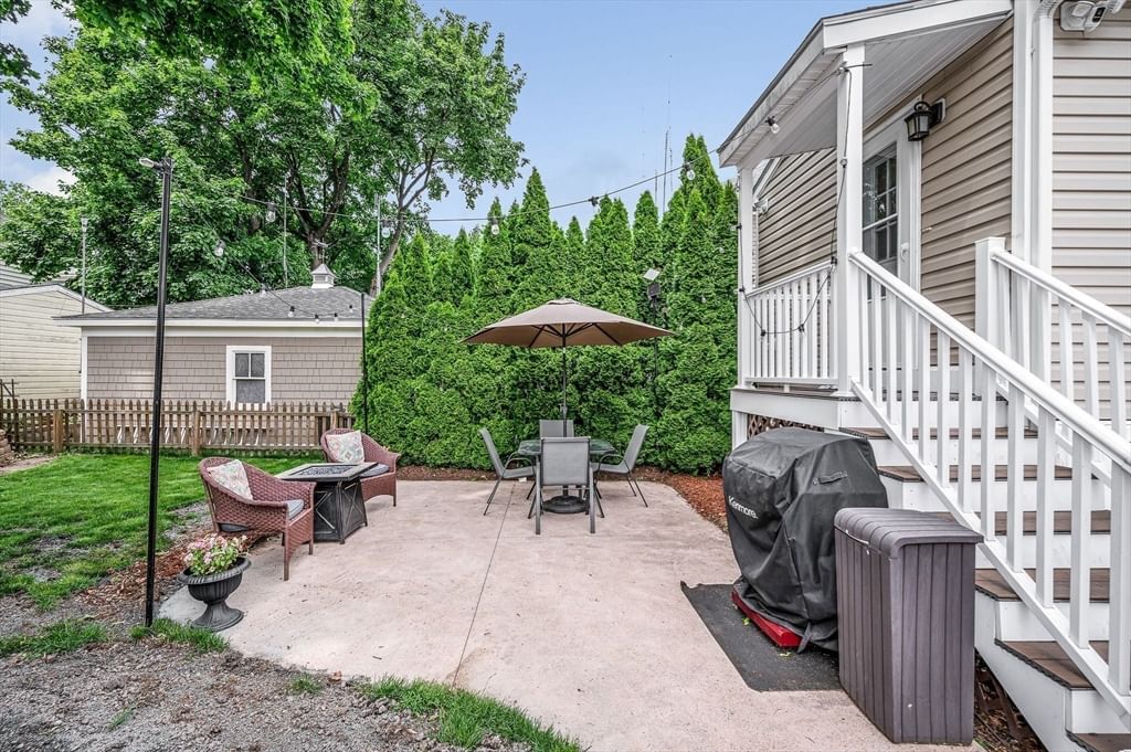 77 Hawthorn Street, Lowell, MA Photo #21