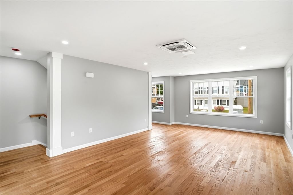 17 Crosby St #A Webster — Photo 18 of 42