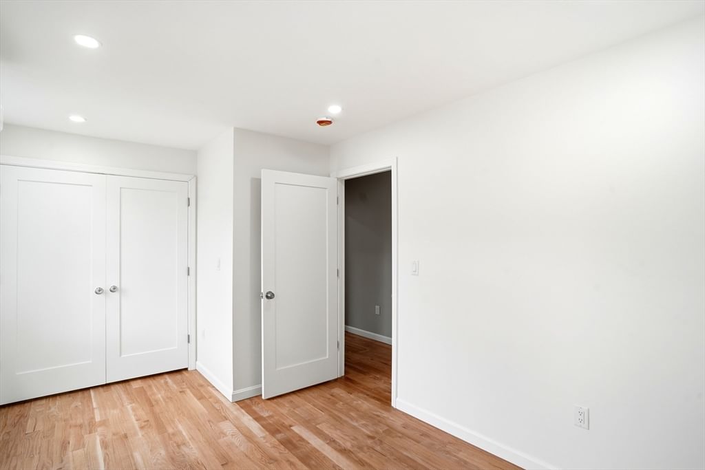 17 Crosby St #A Webster — Photo 33 of 42
