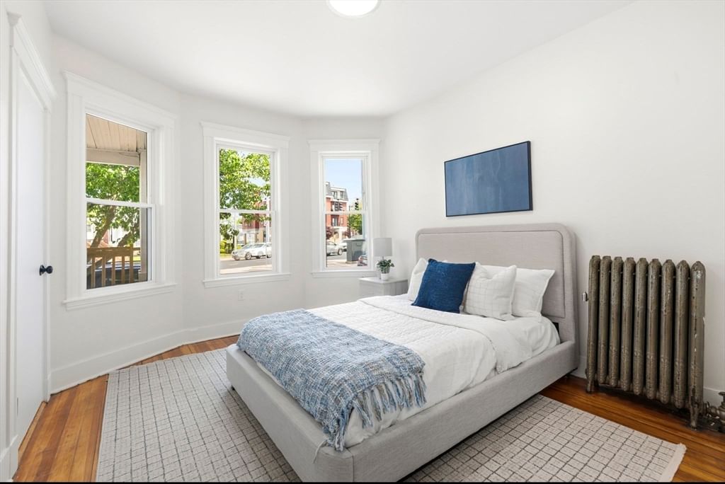 349 Adams St Boston — Photo 11 of 29