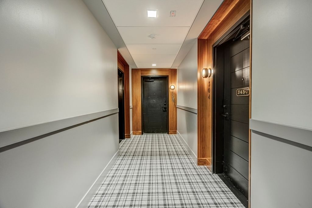 70 Leo Birmingham Parkway #304 Boston — Photo 13 of 40