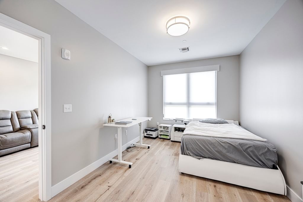 70 Leo Birmingham Parkway #304 Boston — Photo 23 of 40