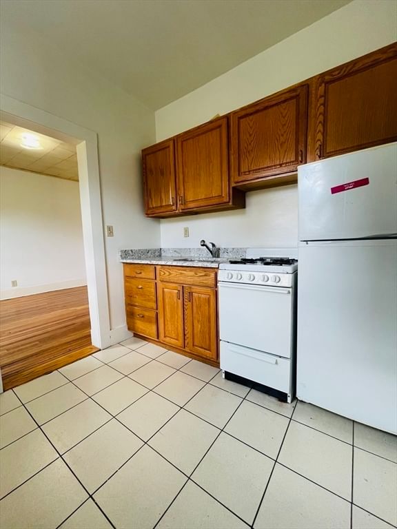 14 Palace Rd #15 Boston — Photo 1 of 17