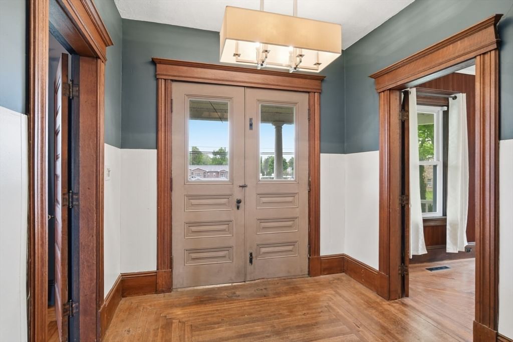 482 Holyoke St Ludlow — Photo 21 of 42