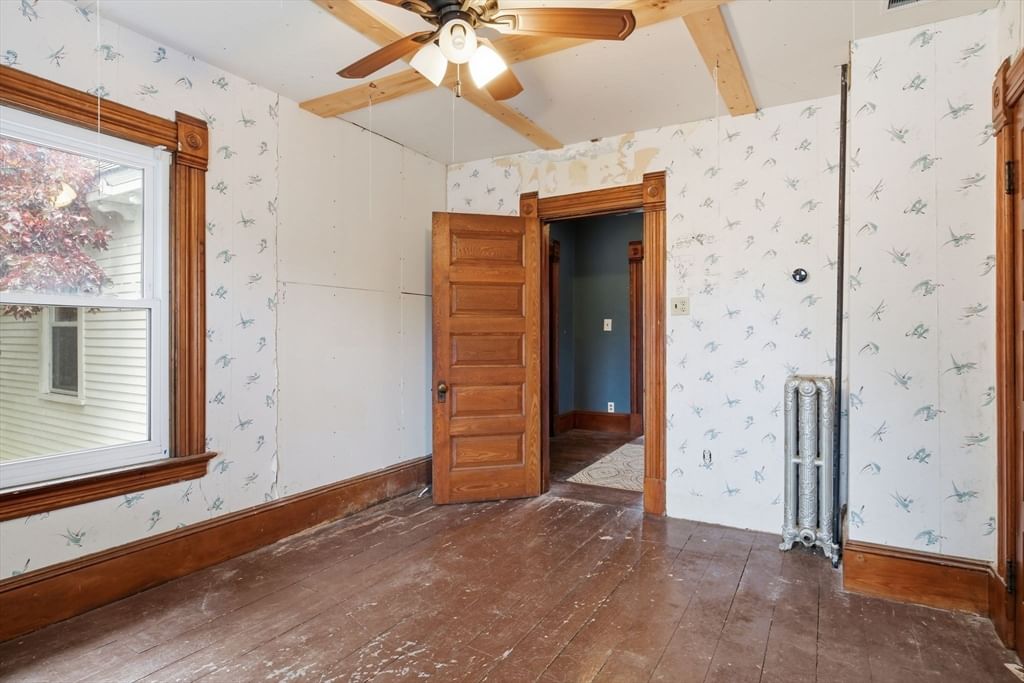 482 Holyoke St Ludlow — Photo 32 of 42