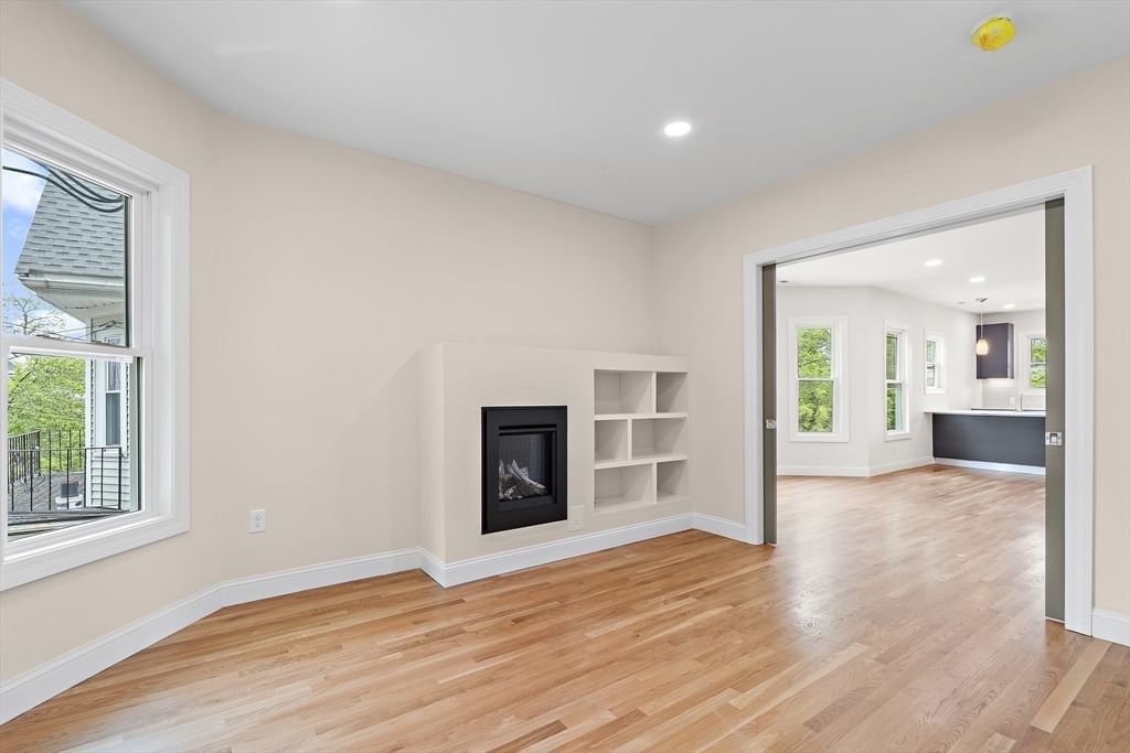 12 Foskett St #2 Somerville — Photo 15 of 26