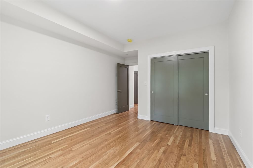 12 Foskett St #2 Somerville — Photo 16 of 26