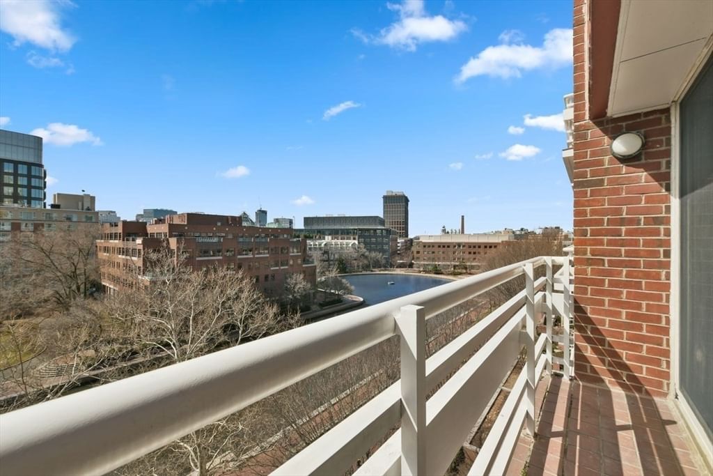 6 Canal Park #605 Cambridge — Photo 8 of 40