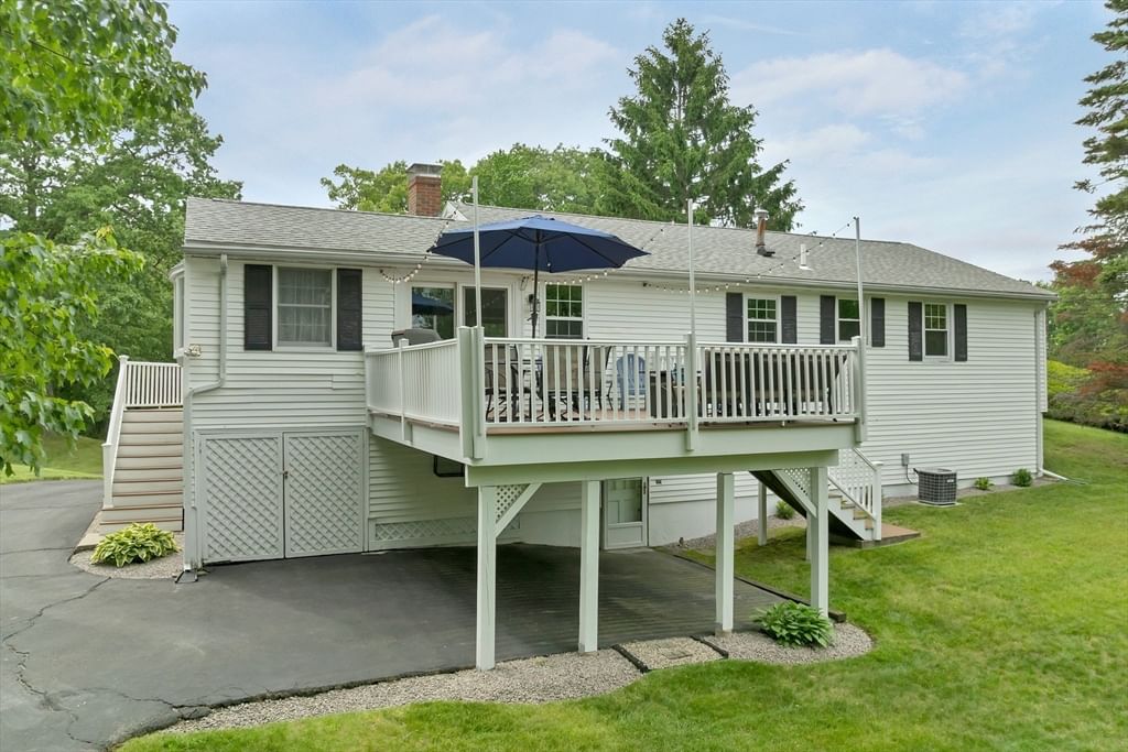 5 Sussex Ct, Haverhill, MA Photo #5