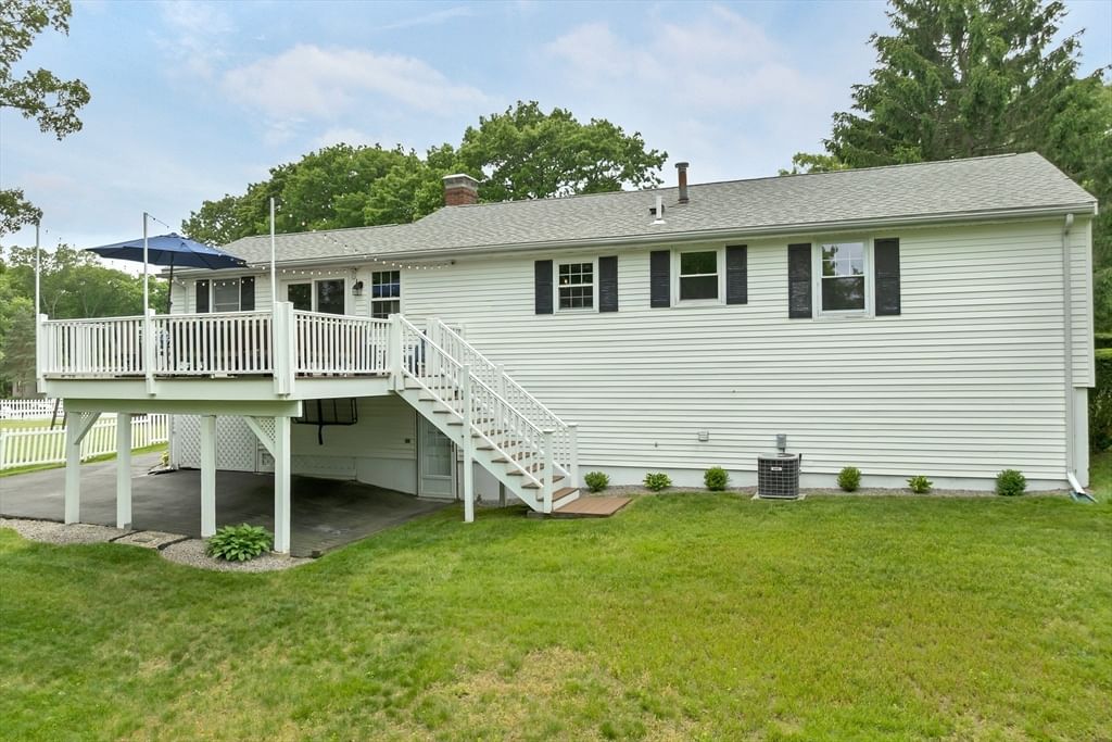 5 Sussex Ct, Haverhill, MA Photo #6