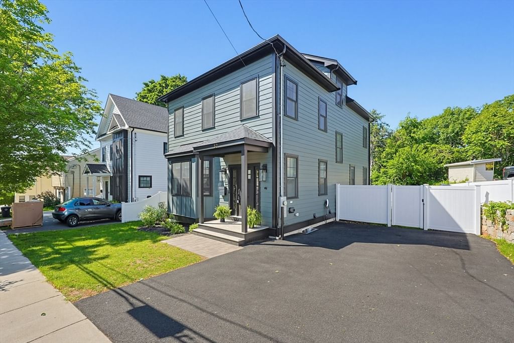 Photo of 57 Burnham ST, Belmont, MA