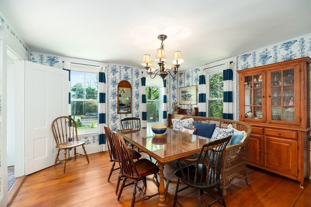 184 Granite St Rockport — Photo 8 of 42