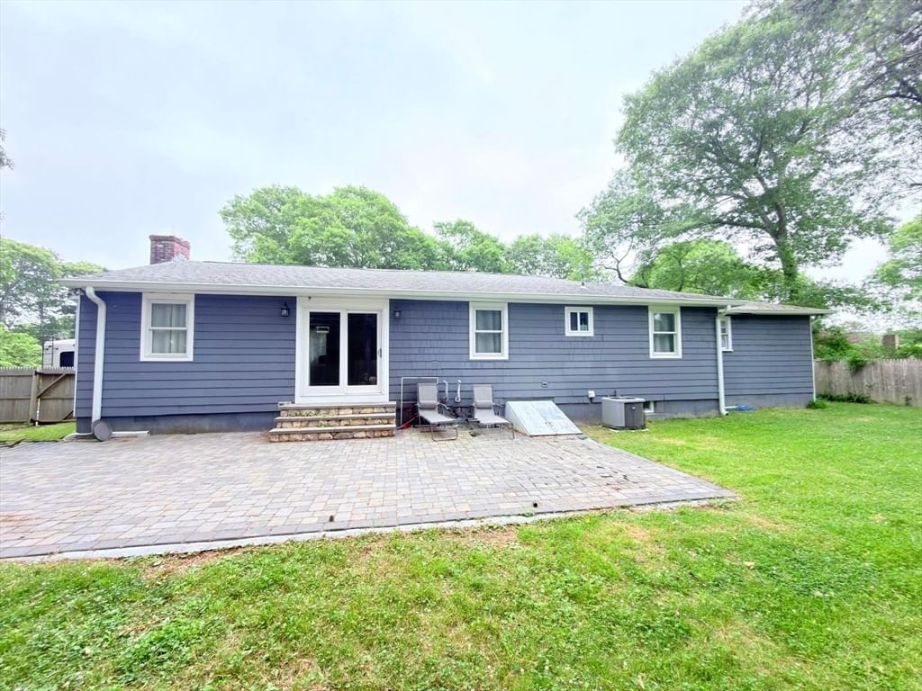 109 Blueberry Ln Barnstable — Photo 11 of 14