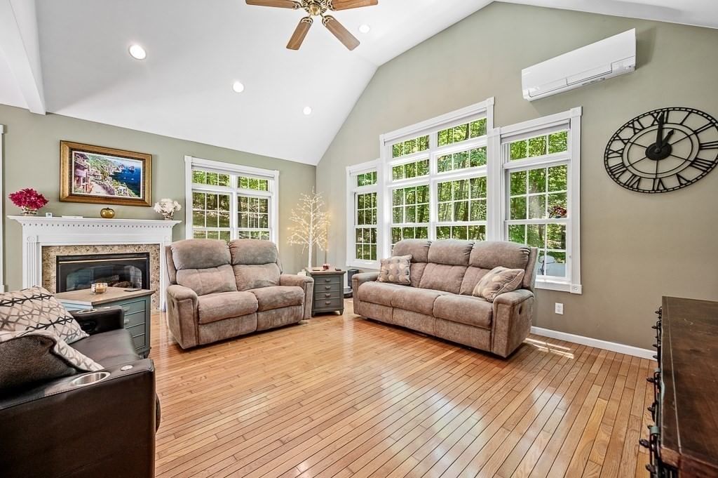473 W Sturbridge Rd, East Brookfield, MA 01515 photo 3