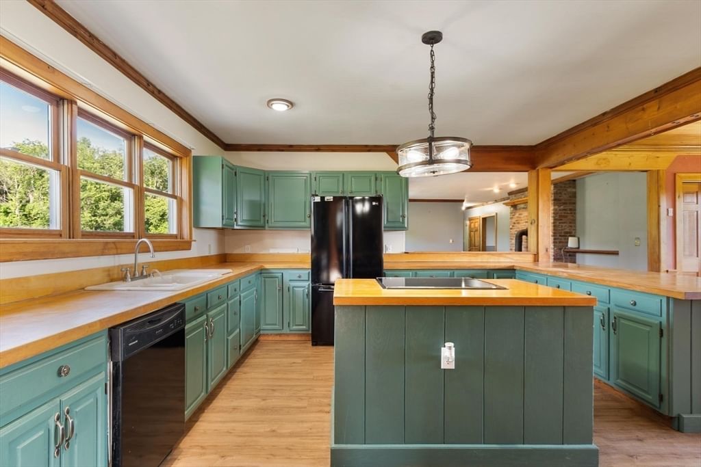 95 Narrow Lane, Phillipston, MA 01331 photo 2