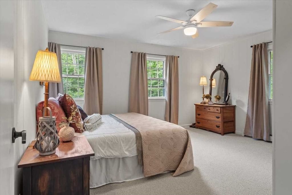 822 Hardwick Rd, Hardwick, MA 01031 photo 4