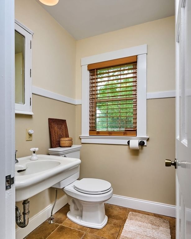 120 Hockanum Rd, Hadley, MA 01035 photo 5