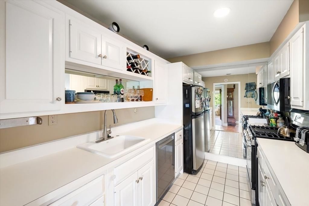 227 Summit Ave #E304, Brookline, MA, 227 Summit Ave #E304, Brookline, MA Photo #7
