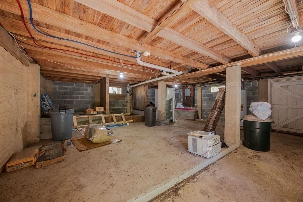 125 Pleasant Point Rd Wellfleet — Photo 25 of 36