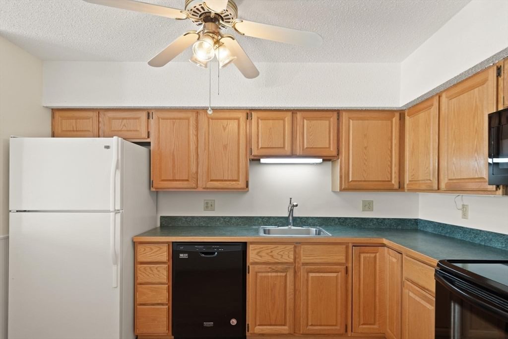 19 Olde Village Drive #1603 Salem — Photo 7 of 26