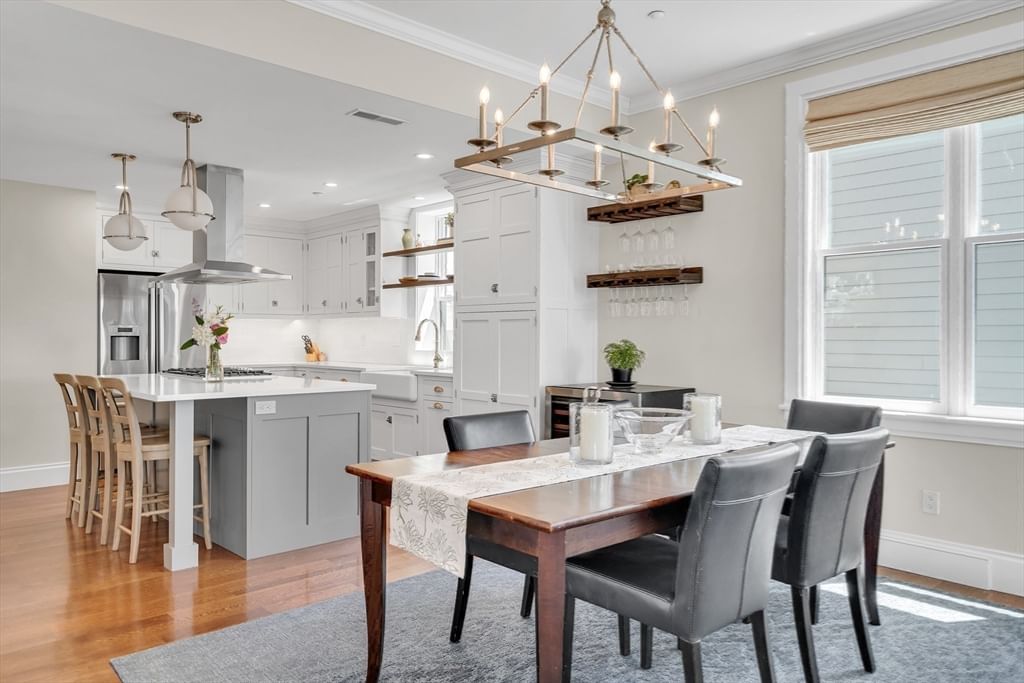 284 Bunker Hill St. #4 Boston — Photo 11 of 39