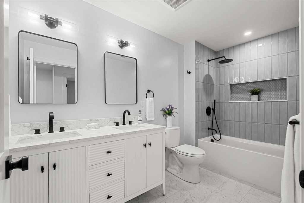 5 Ciaramitaro Ct Gloucester — Photo 25 of 42