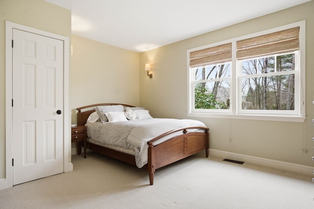 15 River Meadow Dr, West Newbury, MA 01985 photo 4