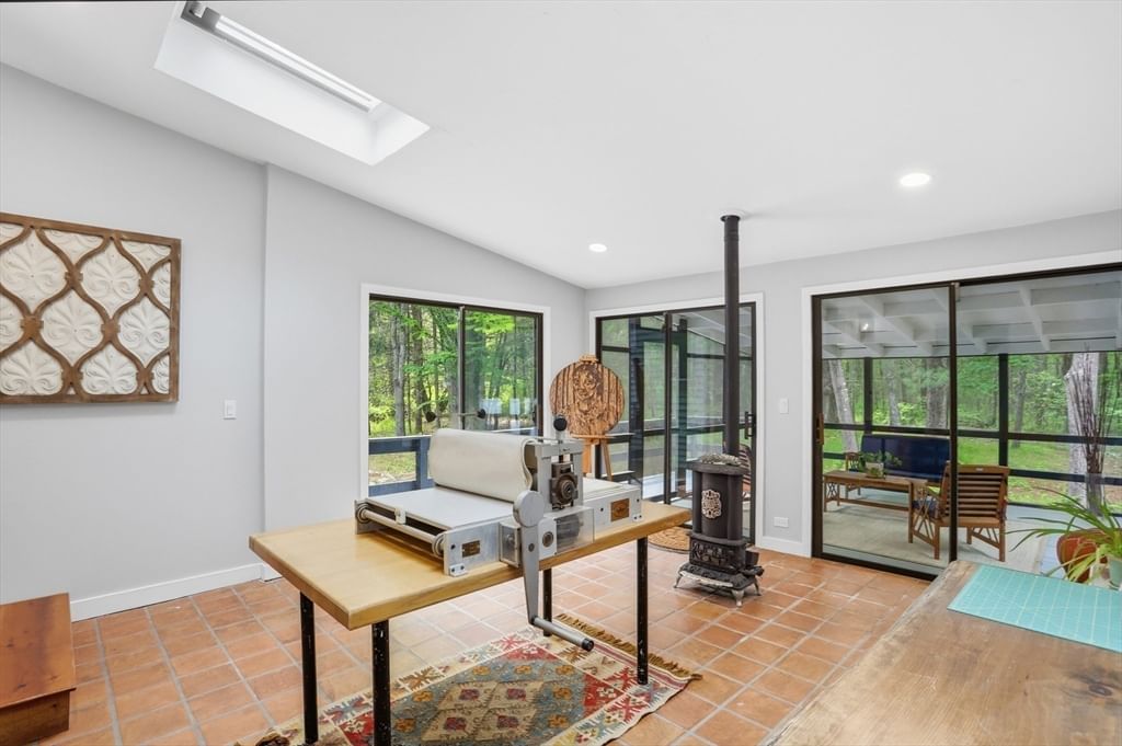 366 River Road Carlisle — Photo 18 of 42
